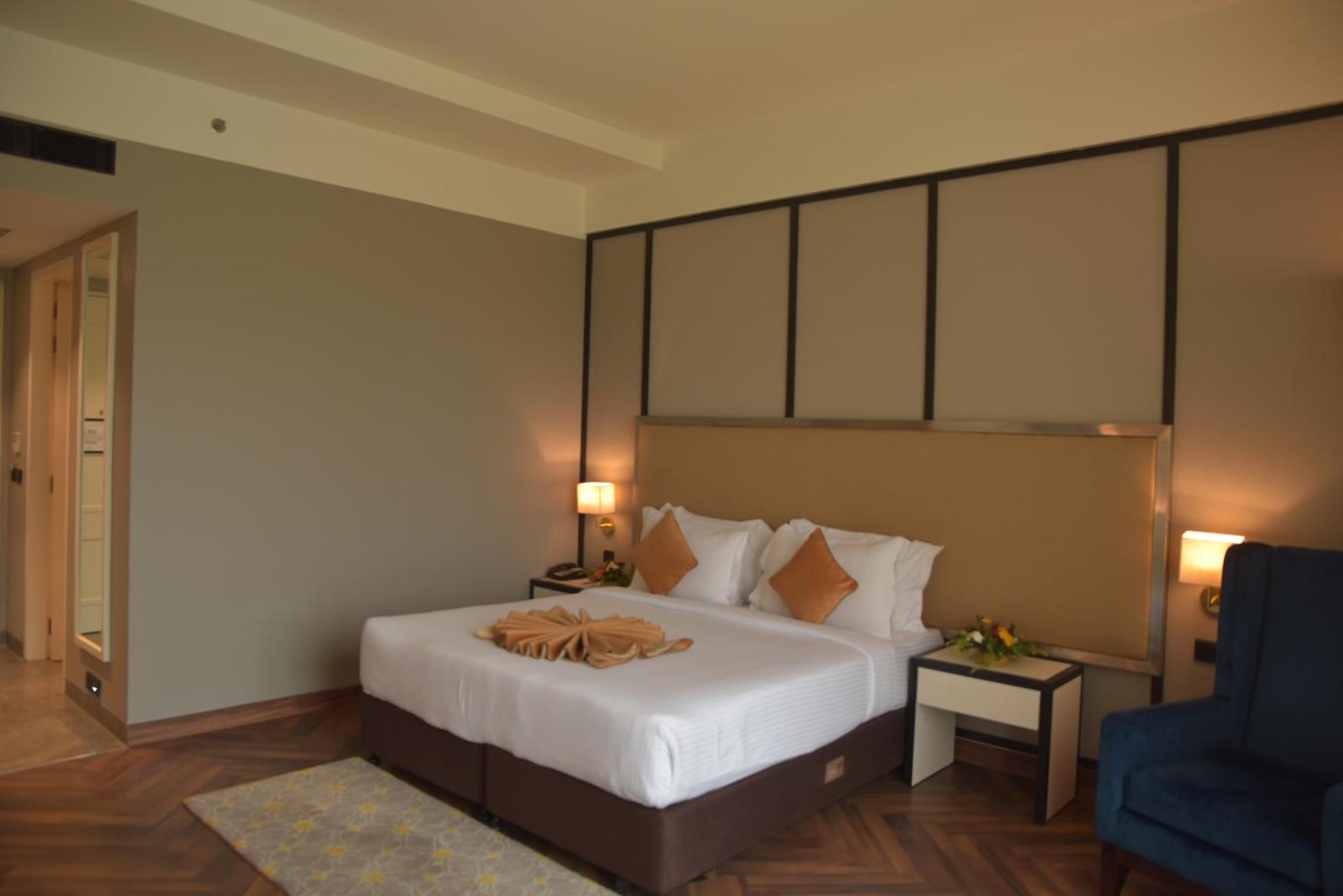 Hotel Polo Towers Agartala Luaran gambar