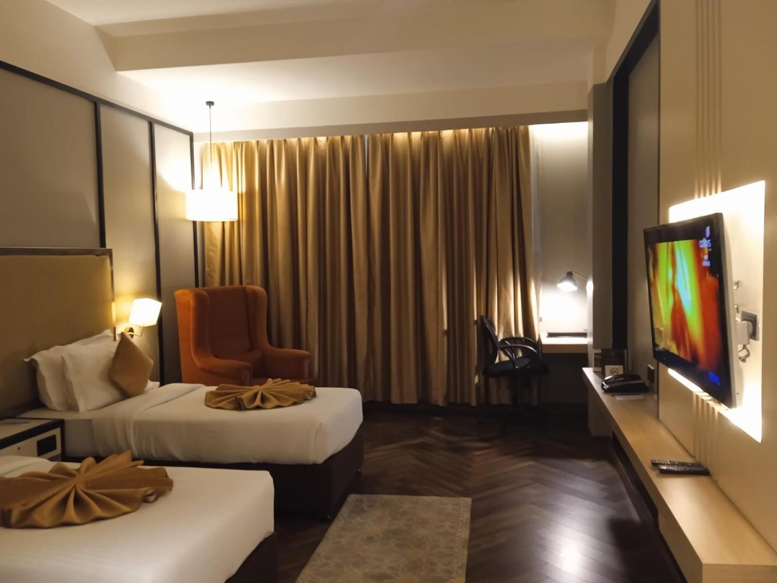 Hotel Polo Towers Agartala Luaran gambar
