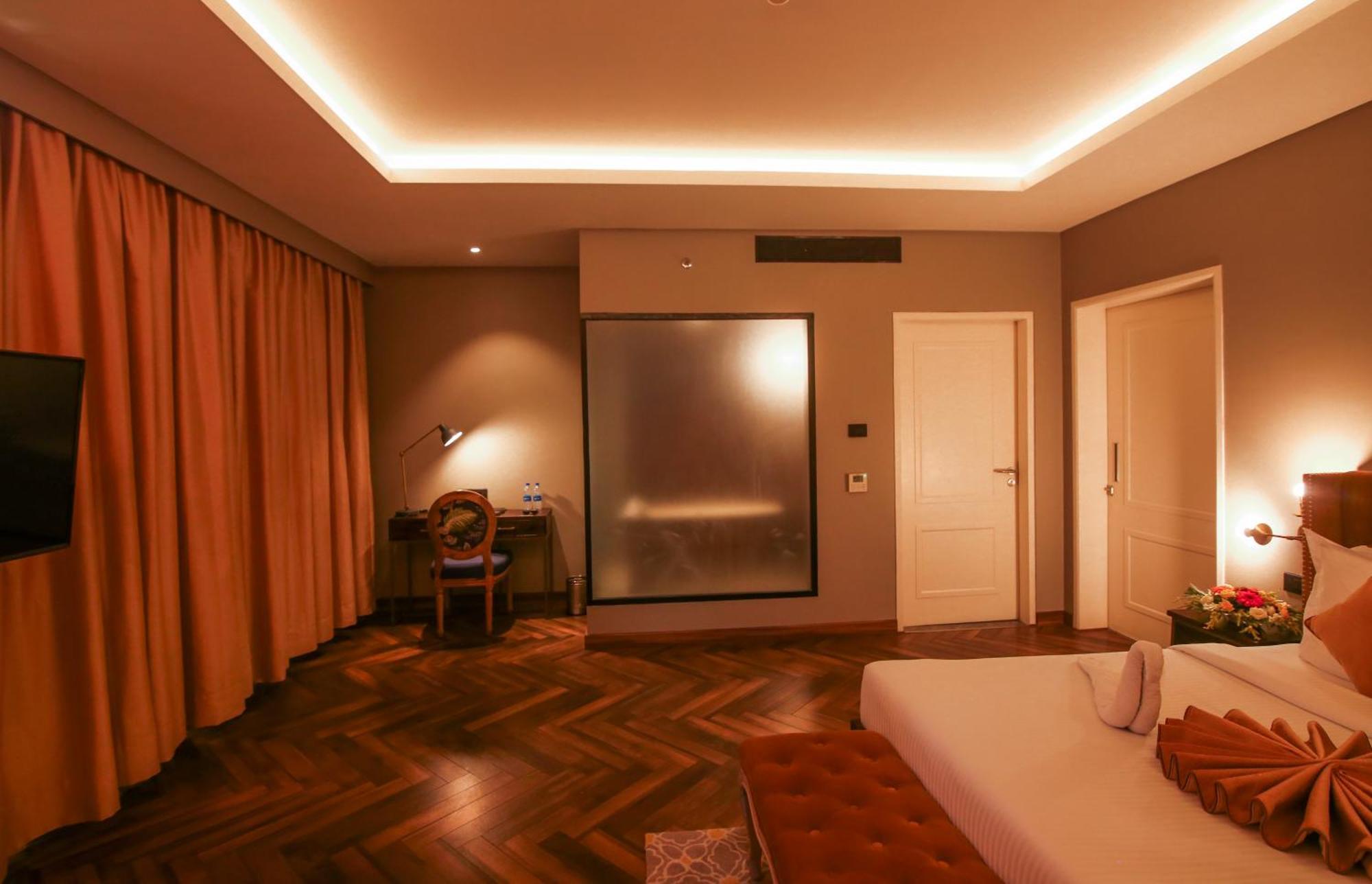 Hotel Polo Towers Agartala Luaran gambar